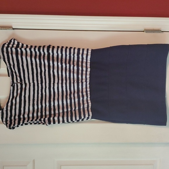 Body C women's Summer Dress, Nautical stripestop, blue skirt> eyelet back button - Picture 2 of 11